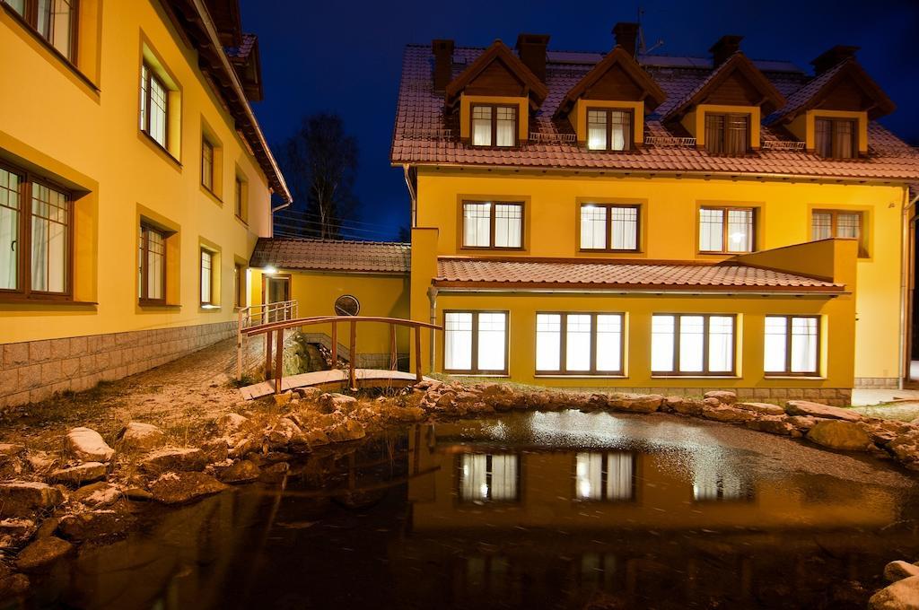 Hotel Dobry Klimat Szklarska Poręba Esterno foto